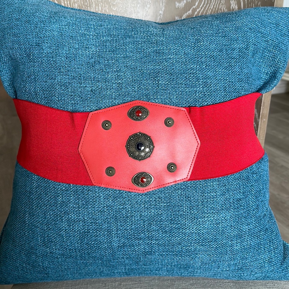 Plus size red cinch Belt